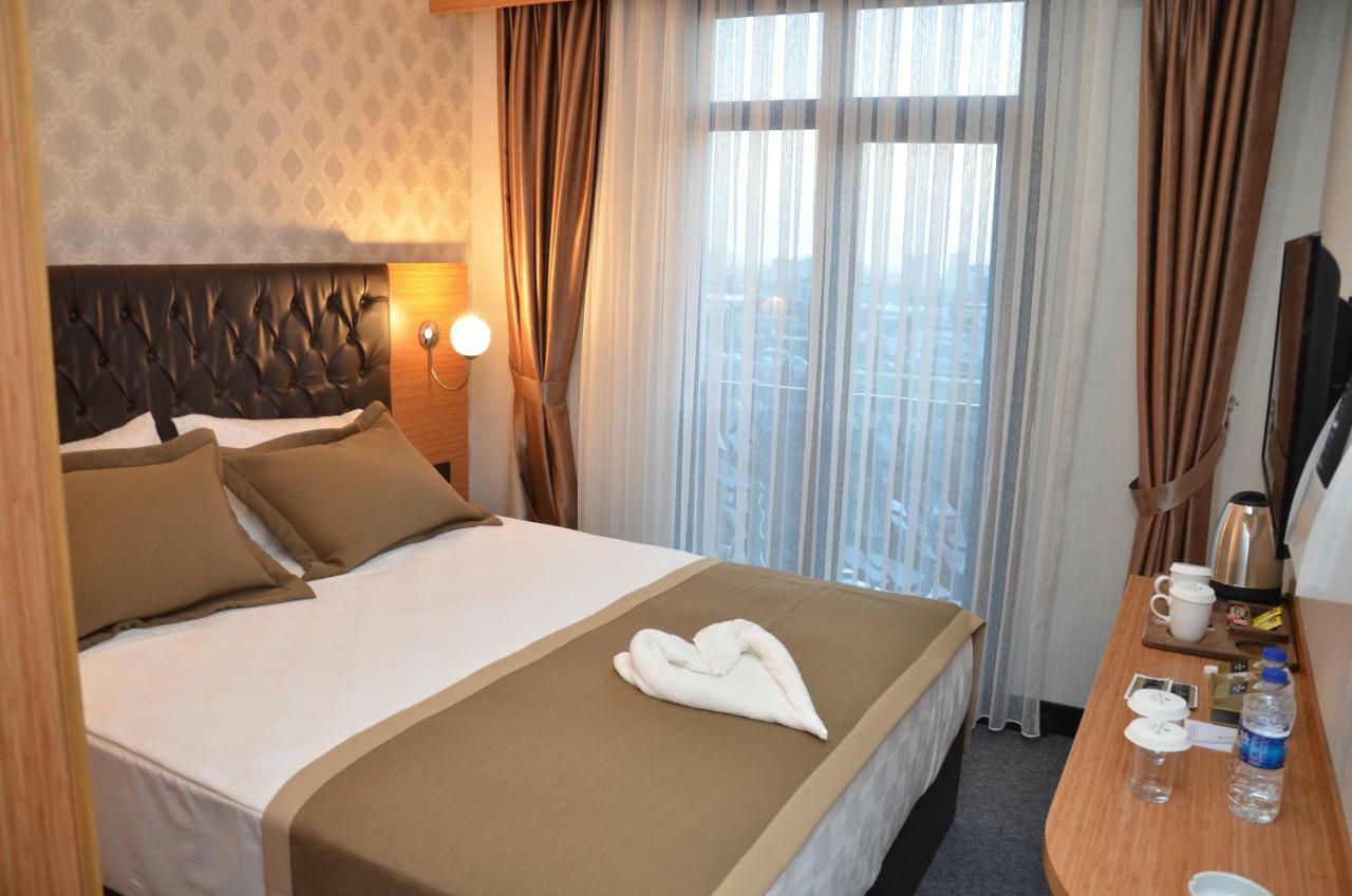 Grand Lark Hotel Адалар Экстерьер фото